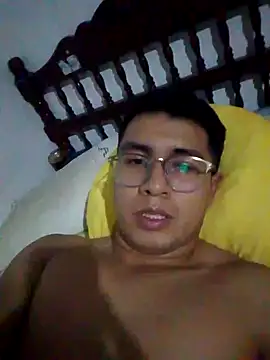 Snapshot of RODRI_POLLADURA chatting on January 18, 2025, 2:36 am RODRI POLLADURA online show from January 18, 2025, 2:36 am