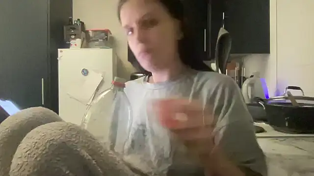 dixie leigh online show from February 22, 2025, 8:42 pm