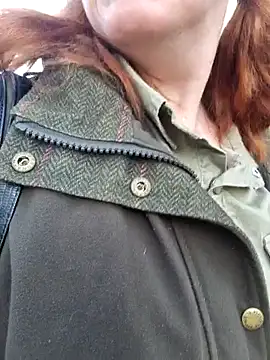 Snapshot of JinjaJess chatting on February 25, 2025, 10:48 am JinjaJess online show from February 25, 2025, 10:48 am