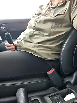 Snapshot of JinjaJess chatting on January 29, 2025, 12:13 pm JinjaJess online show from January 29, 2025, 12:13 pm