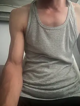 yanlizkurt01 online show from June 21, 2026, 3:51 pm