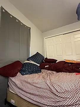 Snapshot of Yoshibaby2670 chatting on February 26, 2025, 11:41 pm Yoshibaby2670 online show from February 26, 2025, 11:41 pm