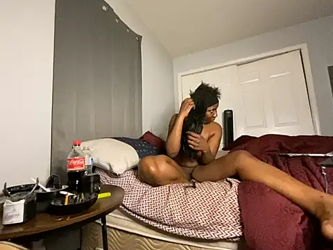 Snapshot of Yoshibaby2670 chatting on March 15, 2025, 7:42 am Yoshibaby2670 online show from March 15, 2025, 7:42 am