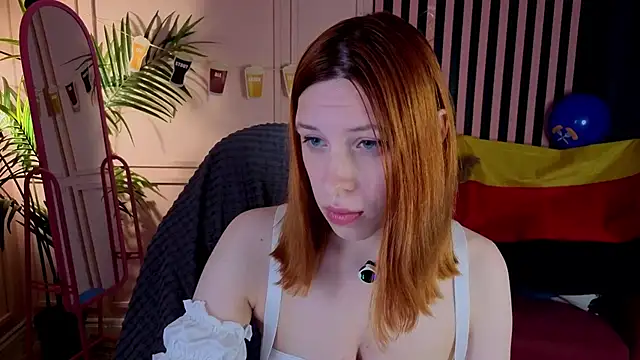 Mikka Blush online show from September 29, 2025, 10:37 pm