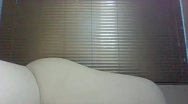 Snapshot of tantragoddess chatting on March 7, 2025, 4:33 pm tantragoddess online show from March 7, 2025, 4:33 pm