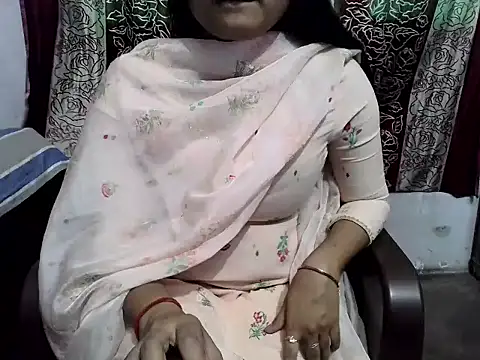 SIYA MAVI online show from April 10, 2026, 7:37 am