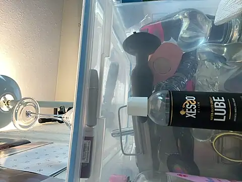 Snapshot of lunalustycumslut chatting on February 23, 2025, 7:38 pm lunalustycumslut online show from February 23, 2025, 7:38 pm