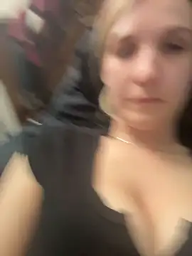 Snapshot of Kitty_DaCocks chatting on March 22, 2026, 9:16 pm Kitty DaCocks online show from March 22, 2026, 9:16 pm