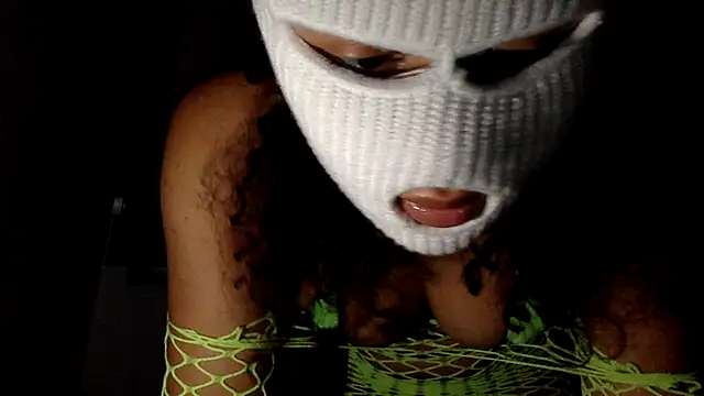 Amira bayby online show from January 12, 2025, 4:29 pm