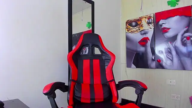 Anniee x online show from September 20, 2025, 1:49 pm