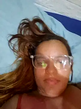 Snapshot of AliceRuivinha2 chatting on March 9, 2025, 5:11 am AliceRuivinha2 online show from March 9, 2025, 5:11 am