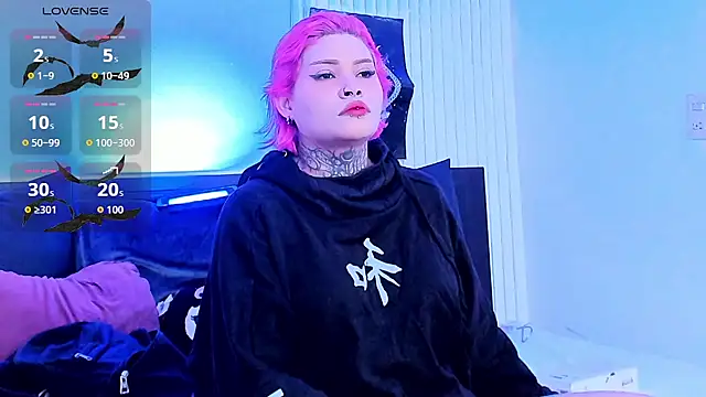 Snapshot of jinxv_nuss chatting on April 2, 2026, 2:41 am jinxv nuss online show from April 2, 2026, 2:41 am