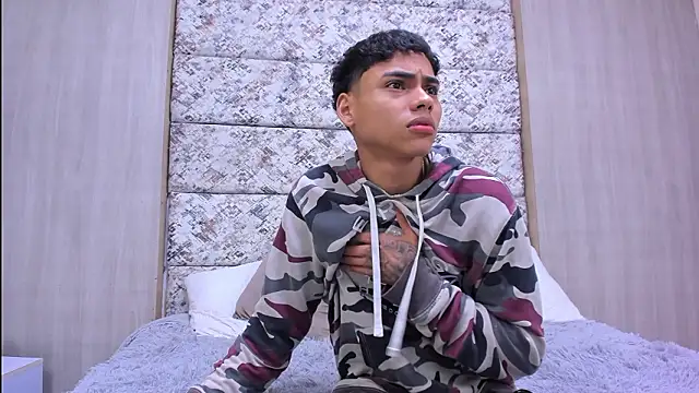 Snapshot of adam_piarse01 chatting on February 9, 2026, 10:57 am adam piarse01 online show from February 9, 2026, 10:57 am