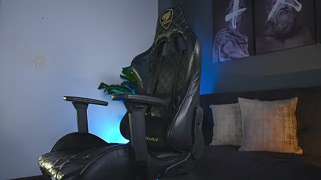 Snapshot of kevin_montoya chatting on March 24, 2026, 1:11 pm kevin montoya online show from March 24, 2026, 1:11 pm