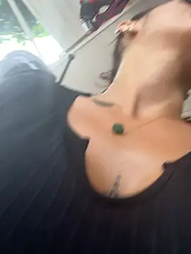 Samantha bigboobs online show from March 25, 2026, 3:22 pm