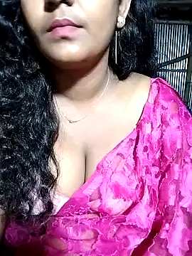 Snapshot of YERY_HOT chatting on February 10, 2025, 10:30 pm YERY HOT online show from February 10, 2025, 10:30 pm
