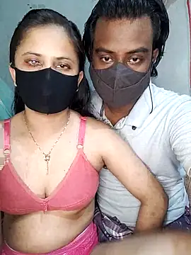Snapshot of Hot_Nila chatting on March 12, 2025, 5:49 pm Hot Nila online show from March 12, 2025, 5:49 pm