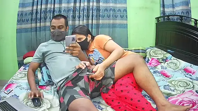 Snapshot of Hot_Nila chatting on September 15, 2025, 3:07 am Hot Nila online show from September 15, 2025, 3:07 am