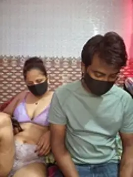 Hot Nila online show from June 7, 2026, 2:50 am