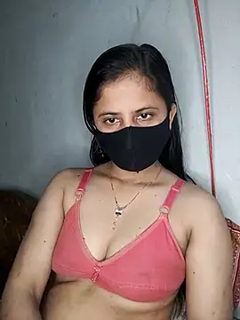 Snapshot of Hot_Nila chatting on February 28, 2025, 3:15 am Hot Nila online show from February 28, 2025, 3:15 am