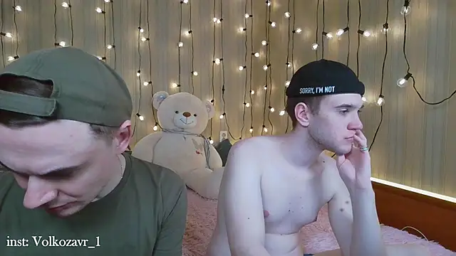 Snapshot of michael_sexdevil chatting on February 17, 2025, 6:06 pm michael sexdevil online show from February 17, 2025, 6:06 pm