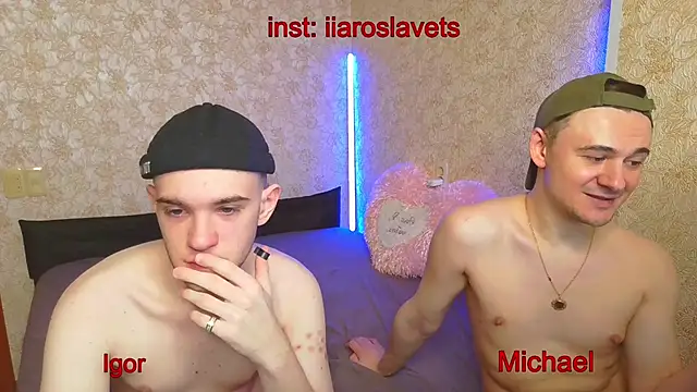 Snapshot of michael_sexdevil chatting on February 24, 2025, 1:53 pm michael sexdevil online show from February 24, 2025, 1:53 pm