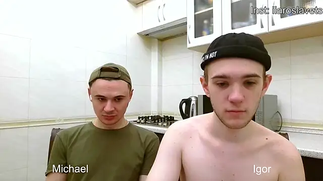 Snapshot of michael_sexdevil chatting on February 11, 2025, 12:47 pm michael sexdevil online show from February 11, 2025, 12:47 pm