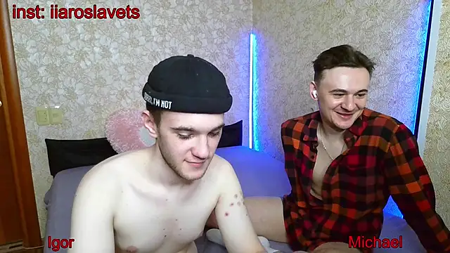 Snapshot of michael_sexdevil chatting on February 4, 2025, 12:22 pm michael sexdevil online show from February 4, 2025, 12:22 pm