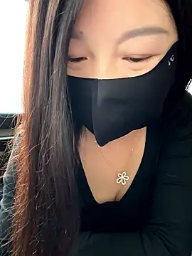 SSSniang- online show from January 13, 2026, 1:31 am