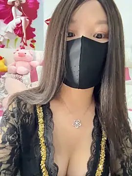 Snapshot of SSSniang- chatting on April 14, 2026, 12:37 am SSSniang- online show from April 14, 2026, 12:37 am