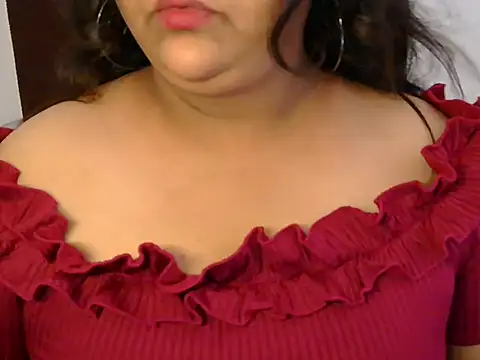 Jenny lovee online show from May 2, 2026, 12:32 pm