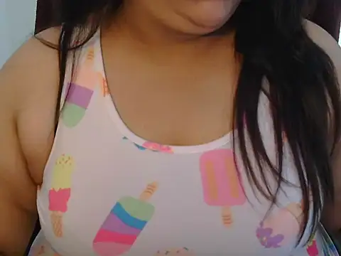 Jenny lovee online show from April 21, 2026, 11:06 am