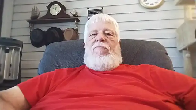 Snapshot of Futura_intx chatting on May 31, 2026, 5:51 pm Futura intx online show from May 31, 2026, 5:51 pm