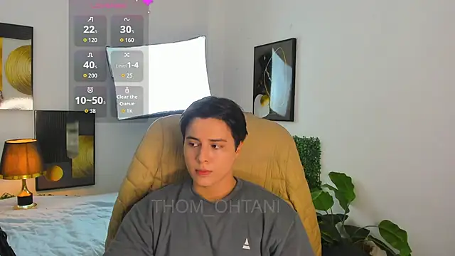 Snapshot of Thom_Ohtani chatting on April 6, 2026, 12:28 am Thom Ohtani online show from April 6, 2026, 12:28 am