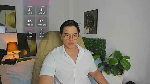 Snapshot of Thom_Ohtani chatting on March 20, 2026, 10:00 pm Thom Ohtani online show from March 20, 2026, 10:00 pm