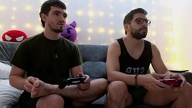 ErickBrant online show from February 2, 2025, 11:53 pm