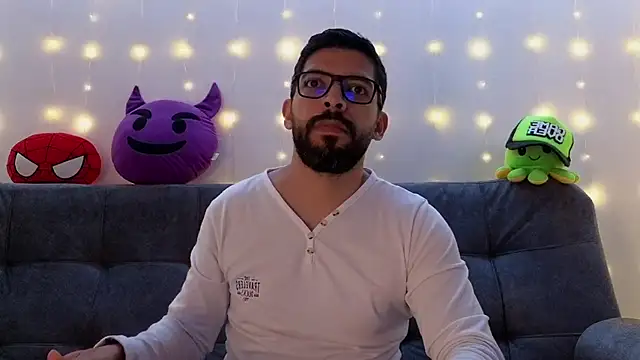 ErickBrant online show from March 4, 2025, 8:49 pm