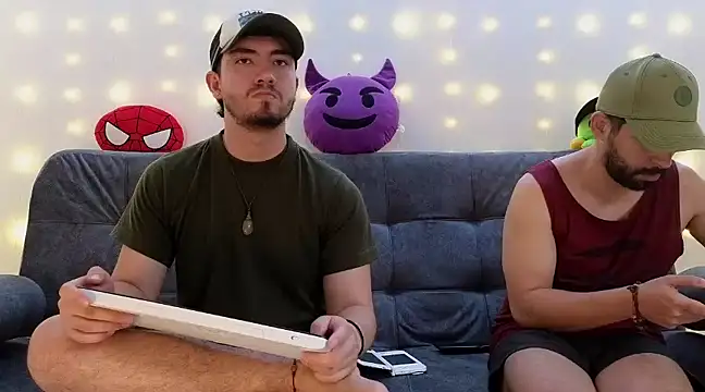 ErickBrant online show from February 5, 2025, 10:01 pm