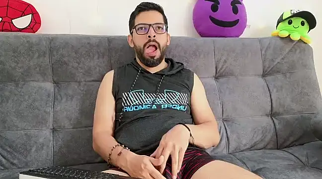 ErickBrant online show from March 11, 2025, 2:51 pm