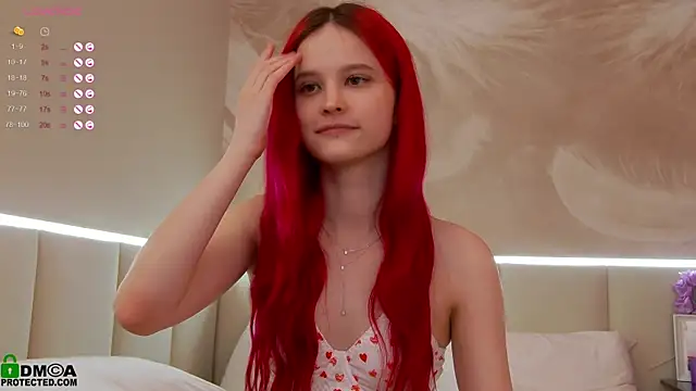 Rina Red online show from March 22, 2025, 1:32 am