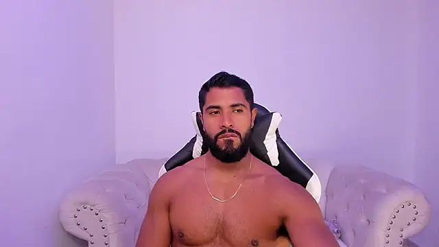 Santiago huntt online show from December 20, 2025, 1:03 pm