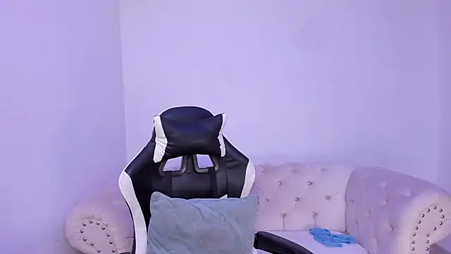 Santiago huntt online show from November 21, 2025, 12:59 pm