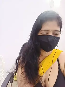 Snapshot of Lucky-Deepthi chatting on July 12, 2026, 1:28 am Lucky-Deepthi online show from July 12, 2026, 1:28 am