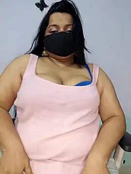 Snapshot of BigAssSarah chatting on March 9, 2026, 1:36 pm BigAssSarah online show from March 9, 2026, 1:36 pm