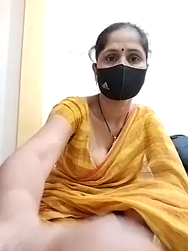 Snapshot of priyancyfun chatting on March 16, 2025, 11:26 pm priyancyfun online show from March 16, 2025, 11:26 pm