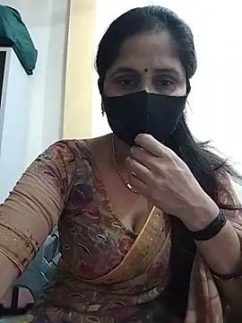 priyancyfun online show from May 17, 2026, 8:25 am