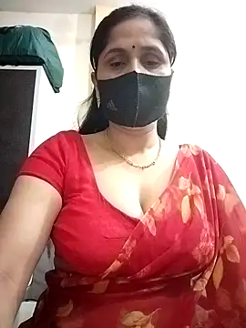 priyancyfun online show from May 5, 2026, 4:32 pm