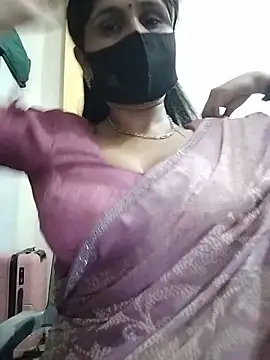 priyancyfun online show from May 15, 2026, 4:27 pm