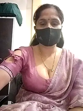 Snapshot of priyancyfun chatting on April 4, 2026, 3:18 pm priyancyfun online show from April 4, 2026, 3:18 pm