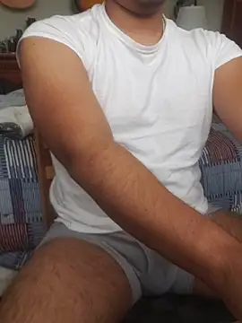 Snapshot of pitorico_bb chatting on November 4, 2025, 2:10 pm pitorico bb online show from November 4, 2025, 2:10 pm